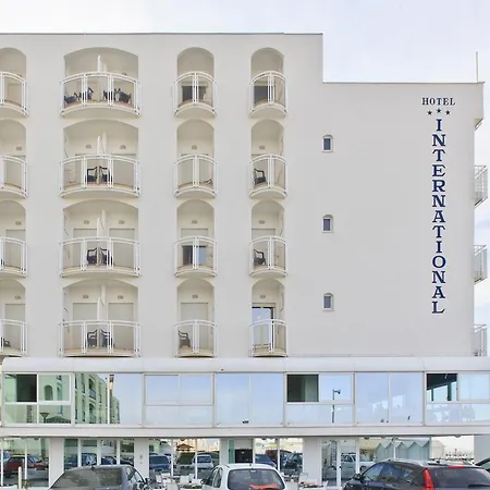 Hotel International 3*